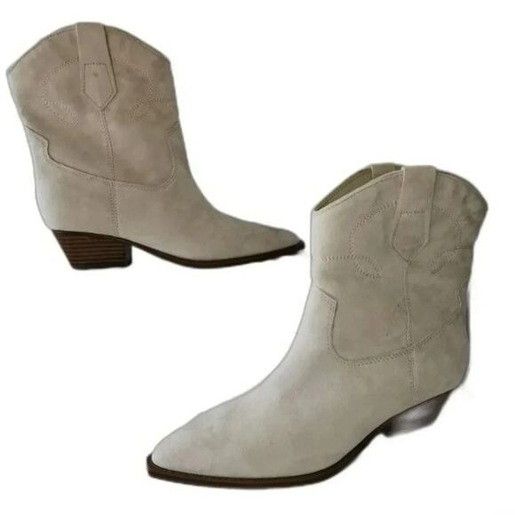 Marc Fisher Nonie Cowboy Bootie Size 8M NWOT - Picture 6 of 13